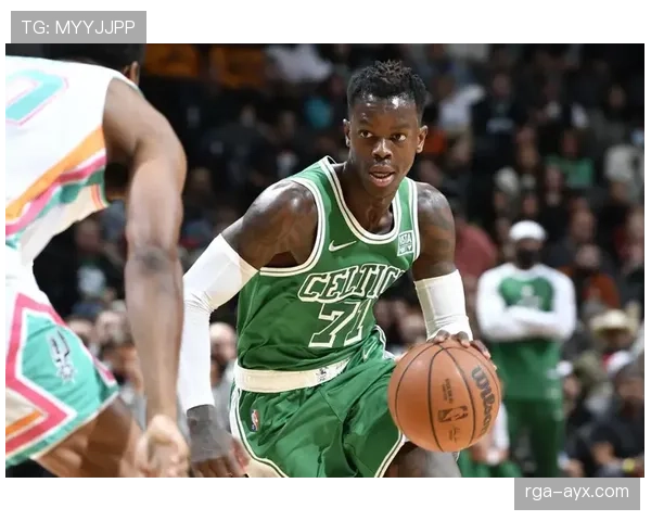 超新星穆雷外线神射助球队绝境翻盘