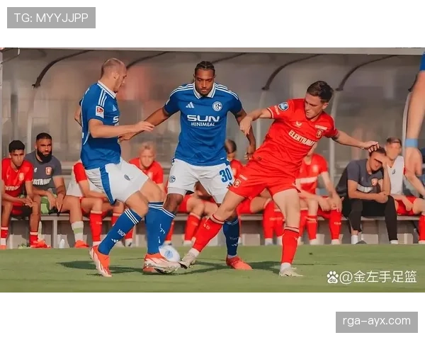 格拉纳达祭出攻防平衡新战术，下轮联赛备受瞩目