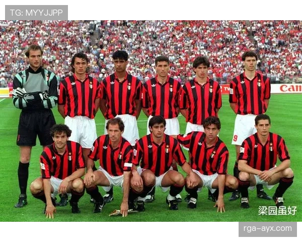 意大利足球国际赛场焕发新生，防守反击战术大放异彩