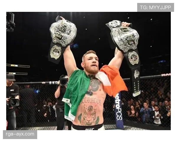 康纳这生活简直像开挂 网咖老板遇到他都不淡定